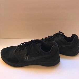 Nike downshifter 7, mens tennies ,size 8.5